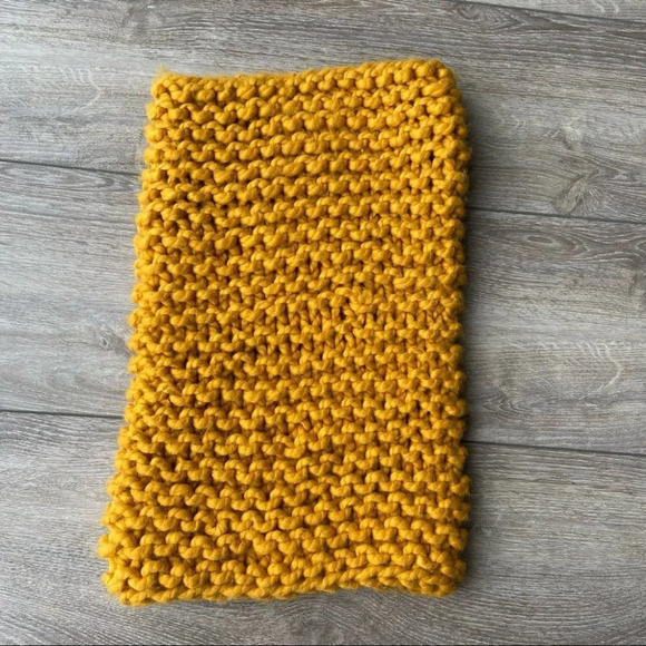 Zara Chunky Knit Snood Infinity Scarf in Mustard Yellow - Picture 2 of 8